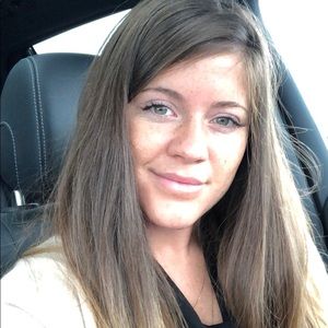 Meet your Posher, Erika